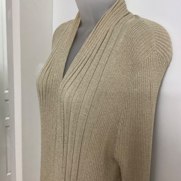 Shimmery Good Shapely Cardigan fits Sz L 36-38 bust Excellent condition - Picture 4 of 11